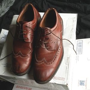 Johnston and Murphy brown wingtip shoes - 9.5